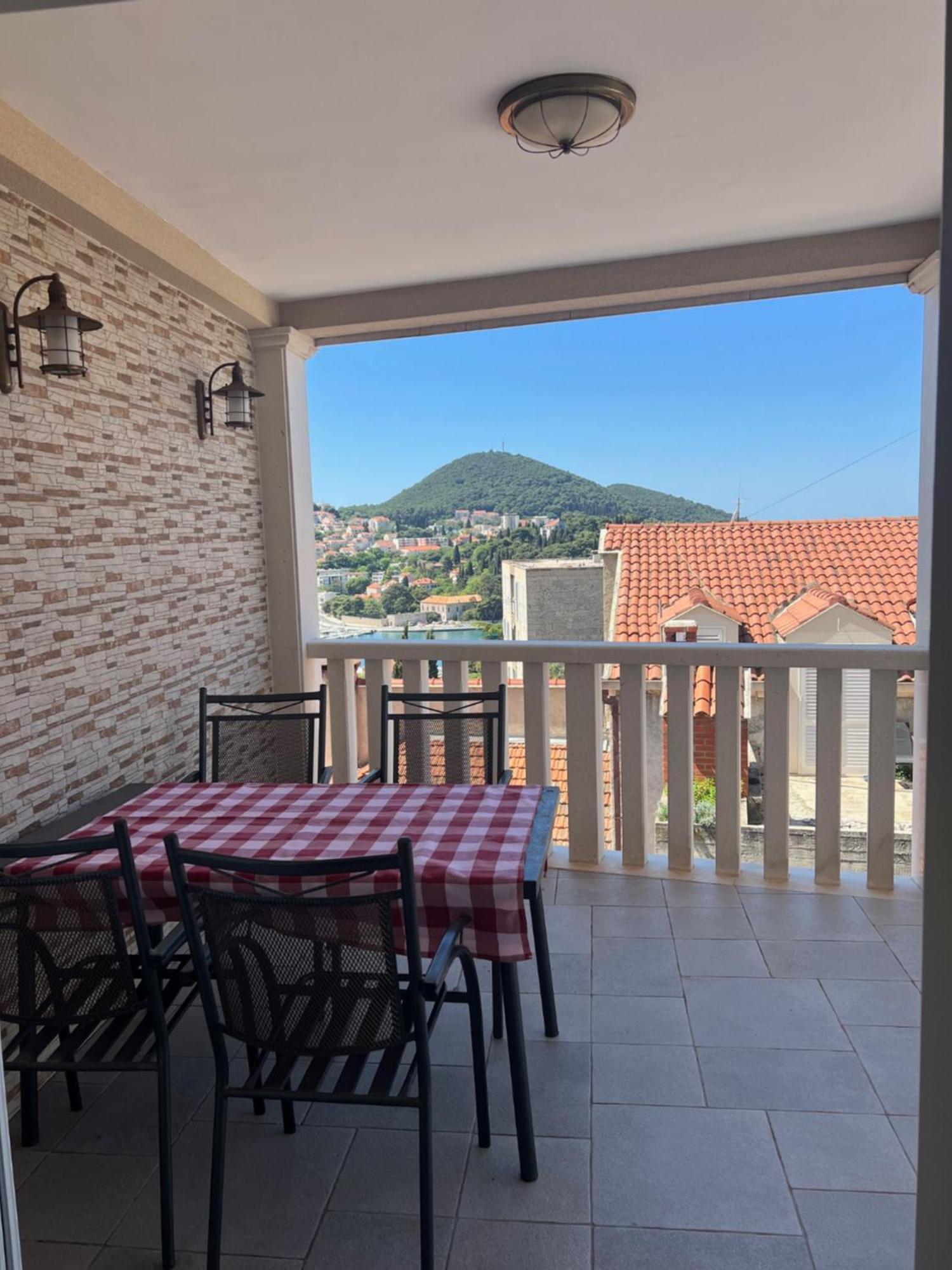 Apartmán Violeta 1 With Private Terrace Dubrovník